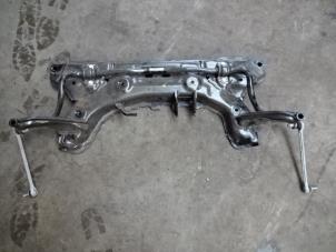 Gebruikte Subframe Ford Fiesta 6 (JA8) 1.0 EcoBoost 12V 100 Prijs € 39,00 Margeregeling aangeboden door Automaterialen Ronald Morien B.V.