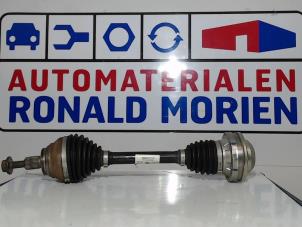 Begagnade Drivaxel, vänster fram Volkswagen Golf VII (AUA) 2.0 GTI 16V Pris € 151,25 Inklusive moms erbjuds av Automaterialen Ronald Morien B.V.