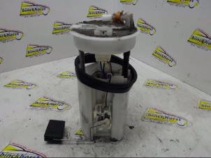 Używane Elektryczna pompa paliwa Honda FR-V (BE) 2.0 16V Cena € 63,00 Procedura marży oferowane przez Binckhorst BV