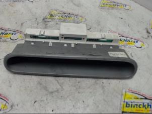 Gebruikte Instrumentenpaneel Renault Twingo (C06) 1.2 Prijs € 52,50 Margeregeling aangeboden door Binckhorst BV