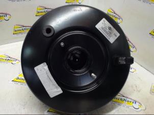 Begagnade Bromsservo Renault Kadjar (RFEH) 1.2 Energy TCE 130 Pris € 78,75 Marginaltabell erbjuds av Binckhorst BV