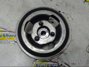 Gebruikte Krukas Poelie Peugeot 207/207+ (WA/WC/WM) 1.4 16V VTi Prijs € 21,00 Margeregeling aangeboden door Binckhorst BV