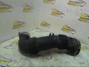 Gebruikte Aanzuigslang Lucht Peugeot Expert (G9) 1.6 HDi 90 Prijs € 42,00 Margeregeling aangeboden door Binckhorst BV
