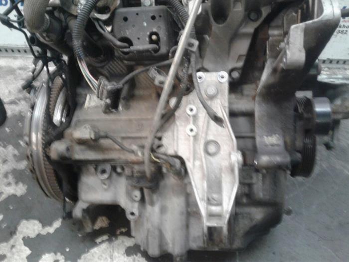 Motor van een Alfa Romeo 147 (937) 1.9 JTDM 2007