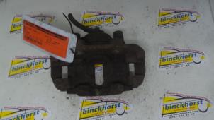 Begagnade Främre bromsok, vänster Opel Calibra Pris € 31,50 Marginaltabell erbjuds av Binckhorst BV