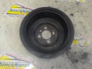 Gebruikte Krukas Poelie Volkswagen Transporter T5 1.9 TDi Prijs € 44,47 Inclusief btw aangeboden door Binckhorst BV