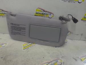 Begagnade Solskydd Hyundai Santa Fe I 2.7 V6 24V 4x4 Autom. Pris € 21,00 Marginaltabell erbjuds av Binckhorst BV