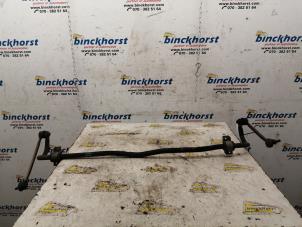 Używane Stabilizator przód Skoda Fabia II Combi 1.4i 16V Cena € 36,75 Procedura marży oferowane przez Binckhorst BV