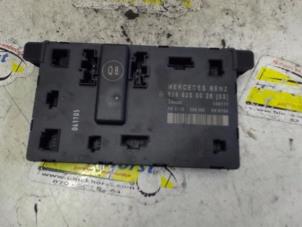 Begagnade Komfortmodul Mercedes Viano (639) 2.0 CDI 16V Pris € 76,23 Inklusive moms erbjuds av Binckhorst BV