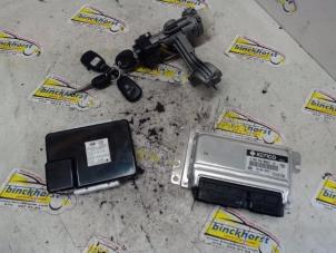 Gebruikte Kontaktslot + computer Hyundai Matrix 1.6 16V Prijs € 157,50 Margeregeling aangeboden door Binckhorst BV