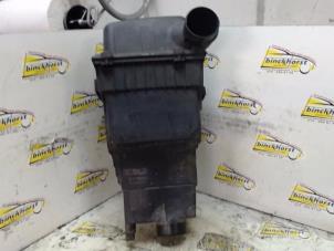 Begagnade Luftfilterhus Peugeot 206 (2A/C/H/J/S) 1.4 XR,XS,XT,Gentry Pris € 26,25 Marginaltabell erbjuds av Binckhorst BV