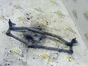 Gebruikte Ruitenwis Mechaniek Peugeot 106 II 1.1 XN,XR,XT,Accent Prijs € 26,25 Margeregeling aangeboden door Binckhorst BV