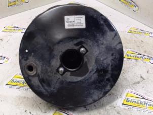 Begagnade Bromsservo Lancia Ypsilon (843) 1.3 JTD 16V Multijet Pris € 42,00 Marginaltabell erbjuds av Binckhorst BV