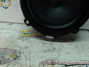 Gebruikte Speaker Kia Niro I (DE) 1.6 GDI Hybrid Prijs € 15,75 Margeregeling aangeboden door Binckhorst BV