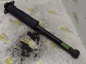 Gebruikte Schokdemper links-achter Chevrolet Aveo (250) 1.2 16V Prijs € 21,00 Margeregeling aangeboden door Binckhorst BV