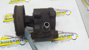 Begagnade Servostyrningspump Renault Megane (BA) 1.9D RN,RT Pris € 52,50 Marginaltabell erbjuds av Binckhorst BV