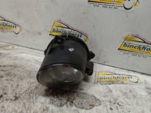 Gebruikte Mistlamp links-voor Seat Ibiza III (6L1) 1.9 TDI 100 Prijs € 15,75 Margeregeling aangeboden door Binckhorst BV