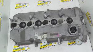 Używane Pokrywa zaworów Mitsubishi L-200 2.5 DI-D 4x4 Cena € 42,00 Procedura marży oferowane przez Binckhorst BV