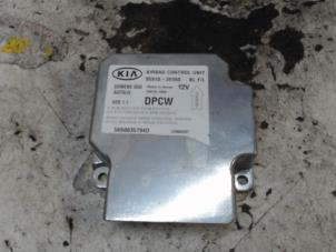 Begagnade Airbagmodul Kia Sorento I (JC) 2.5 CRDi 16V VGT Pris € 31,50 Marginaltabell erbjuds av Binckhorst BV