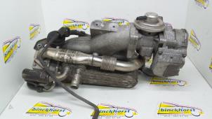 Gebruikte Spruitstuk Inlaat Volkswagen Passat (3C2) 1.9 TDI Prijs € 131,25 Margeregeling aangeboden door Binckhorst BV