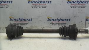 Begagnade Drivaxel, höger bak Opel Calibra Pris € 52,50 Marginaltabell erbjuds av Binckhorst BV