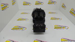 Gebruikte Luchthoeveelheidsmeter Hyundai Scoupe Prijs € 26,25 Margeregeling aangeboden door Binckhorst BV