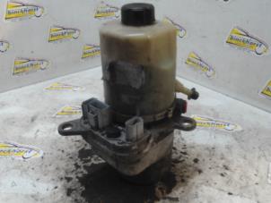 Begagnade Servostyrningspump Ford Focus 2 Wagon 1.8 TDCi 16V Pris € 78,75 Marginaltabell erbjuds av Binckhorst BV