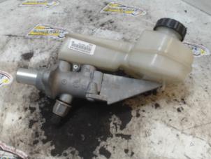 Begagnade Huvudcylinder Mercedes R (W251) 3.0 280 V6 24V Pris € 52,50 Marginaltabell erbjuds av Binckhorst BV