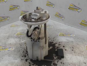 Gebruikte Tank element Pomp Lancia Delta (844) 1.4 T-Jet 16V 120 Prijs € 105,00 Margeregeling aangeboden door Binckhorst BV