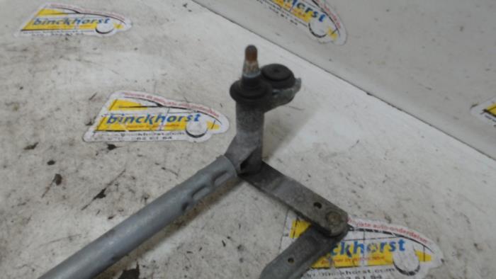 Torkarmekanism från en Seat Ibiza IV (6J5) 1.4 16V 2009