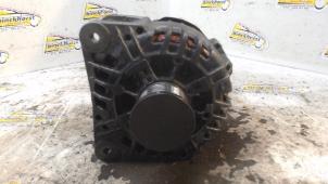 Gebruikte Dynamo Renault Trafic New (FL) 1.9 dCi 100 16V Prijs € 42,00 Margeregeling aangeboden door Binckhorst BV