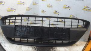 Begagnade Grill Ford Fiesta 6 (JA8) 1.25 16V Pris € 31,50 Marginaltabell erbjuds av Binckhorst BV