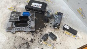 Gebruikte Contactslot + computer Opel Zafira Tourer (P12) 1.6 CDTI 16V ecoFLEX 136 Prijs € 157,50 Margeregeling aangeboden door Binckhorst BV