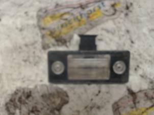 Używane Oswietlenie tablicy rejestracyjnej Skoda Fabia II Combi 1.2 TDI 12V Greenline Cena € 10,50 Procedura marży oferowane przez Binckhorst BV