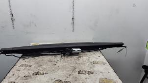 Begagnade Eldriven markis, mitten bak Mercedes E (W212) E-350 CDI BlueEfficiency V6 24V 4-Matic Pris € 131,25 Marginaltabell erbjuds av Binckhorst BV