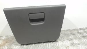 Begagnade Handskfack Suzuki Ignis (FH) 1.3 16V Pris € 31,50 Marginaltabell erbjuds av Binckhorst BV