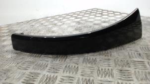 Begagnade Strålkastarlist, vänster Fiat Ducato (250) 2.3 D 120 Multijet Pris € 21,00 Marginaltabell erbjuds av Binckhorst BV