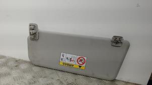 Gebruikte Zonneklep Peugeot Expert (V1/VA/VB/VE/VF/VT/VY) e-Expert Prijs € 25,41 Inclusief btw aangeboden door Binckhorst BV