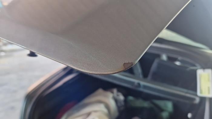 Achterklep van een Alfa Romeo GT (937) 1.8 Twin Spark 16V 2005