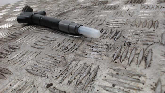 Insprutare (diesel) från en Toyota Avensis Wagon (T27) 2.2 16V D-4D-F 150 2009