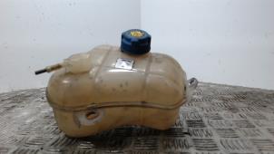 Gebruikte Koelvloeistof Reservoir Lancia Delta (844) 1.4 T-Jet 16V 120 Prijs € 15,75 Margeregeling aangeboden door Binckhorst BV