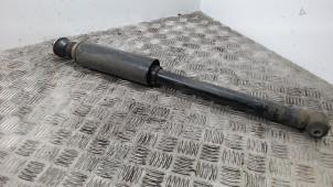 Gebruikte Schokdemper links-achter Lancia Delta (844) 1.4 T-Jet 16V 120 Prijs € 15,75 Margeregeling aangeboden door Binckhorst BV