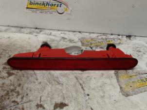 Gebruikte Extra Remlicht midden Peugeot Partner (GC/GF/GG/GJ/GK) 1.6 HDI 90 Prijs € 21,00 Margeregeling aangeboden door Binckhorst BV