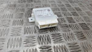 Gebruikte PDC Module Mercedes E (W212) E-350 CDI BlueEfficiency V6 24V 4-Matic Prijs € 42,00 Margeregeling aangeboden door Binckhorst BV