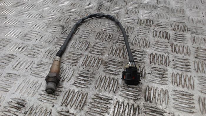 Lambda Sonde van een Opel Insignia 1.8 16V Ecotec 2009