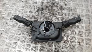 Gebruikte Schakelaar Stuurkolom (licht) Opel Zafira (M75) 1.8 16V Ecotec Prijs € 52,50 Margeregeling aangeboden door Binckhorst BV