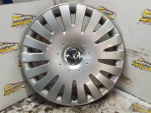 Używane Kolpak Volkswagen Passat (3C2) 2.0 TDI 140 Cena € 15,75 Procedura marży oferowane przez Binckhorst BV