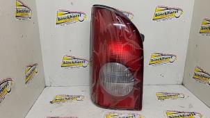 Nya Baklykta, vänster Hyundai H100 Pris € 37,16 Inklusive moms erbjuds av Binckhorst BV