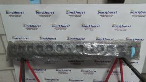 Nieuwe Bumperframe voor Hyundai Excel Prijs € 31,76 Inclusief btw aangeboden door Binckhorst BV