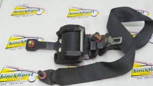 Begagnade Främre säkerhetsbälte, höger Hyundai H100 Pris € 47,25 Marginaltabell erbjuds av Binckhorst BV